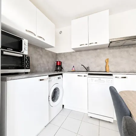 Maison Climatisée Avec Parking Privé - 6 Personnes * Valras-Plage